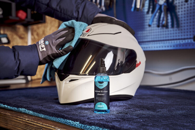 Helm- en Vizierreiniger